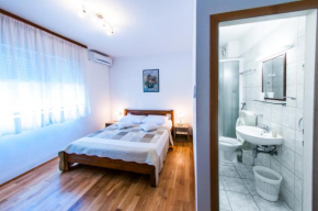 Отель Rooms Rajič  Сплит